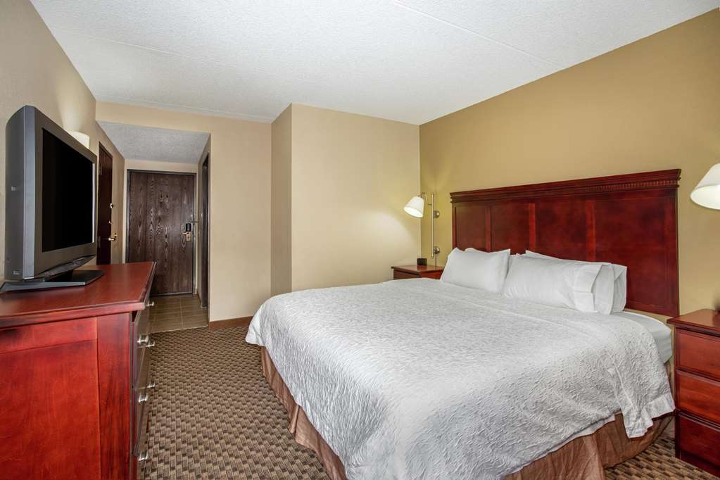 Spark By Hilton Colorado Springs I 25 Central Phòng bức ảnh